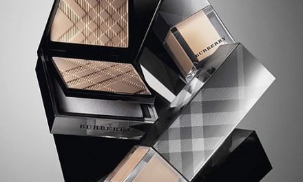 Burberry lanza su primera colección de maquillaje