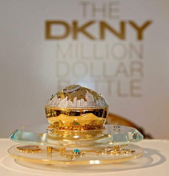 DKNY “Golden Delicious” valorado en un millón de dólares estuvo en Madrid