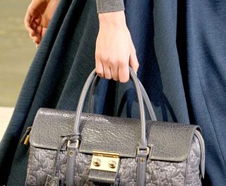Louis Vuitton, colección de bolsos otoño-invierno 2010