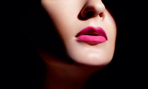 M·A·C, Mineralize Glass y Mineralize Rich Lipstick labios suaves con brillo y color