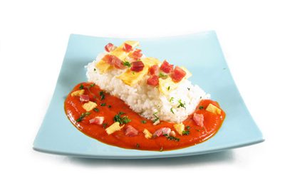 La receta del día: Arroz con salsa de tomate y tortilla francesa con jamón