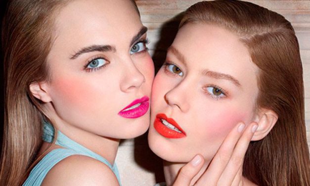 Baby Doll Kiss & Blush de YSL, labios y mejillas se visten de color con un mismo producto