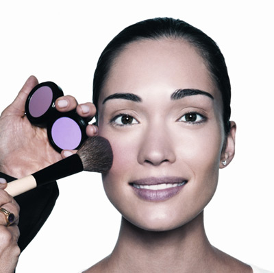 Bobbi Brown, la belleza en 10 pasos: Colorete (Paso IV)