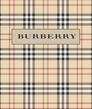 Burberry se estrena con el maquillaje