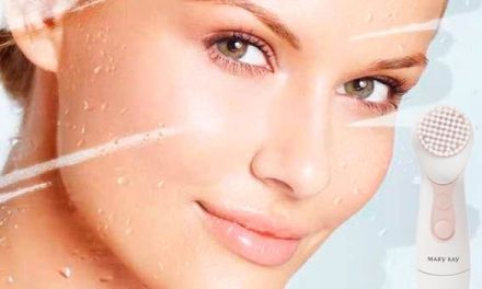 Cepillo limpieza facial de Mary Kay