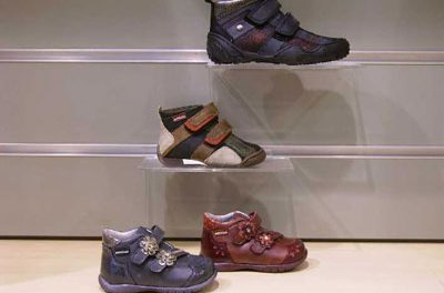 Consejos a la hora de comprar zapatos a los niños