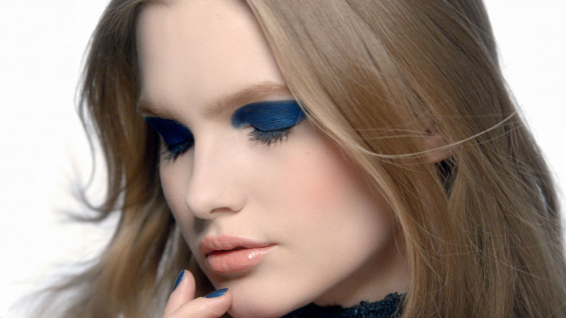 Dior presenta Cosmopolite, el look de otoño 2015 Creado por Peter Philips