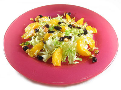 La receta del día: Ensalada de escarola y naranja con frutos secos