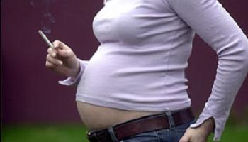 Los riesgos de fumar en el embarazo