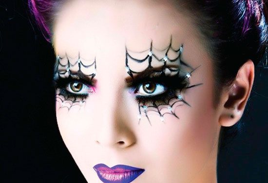 Maquillaje para Halloween: aprovecha los tonos que nunca te gustaron y aun guardas