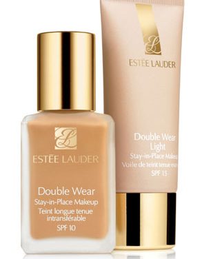 Versión «light» del maquillaje estrella de Estée Lauder