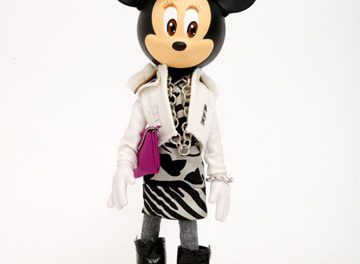 Minnie vestida por grandes diseñadores