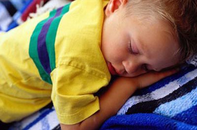 El niño que moja la cama, ¿qué hacer?