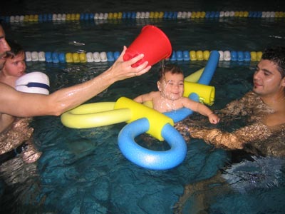 Tu bebé ya puede ir a la piscina