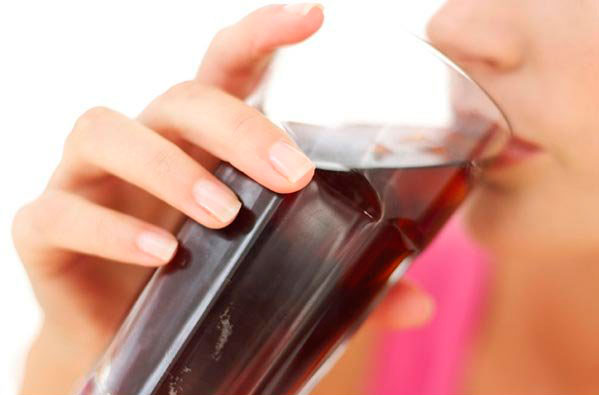 ¿Sabíais que consumir bebidas azucaradas no causa obesidad?