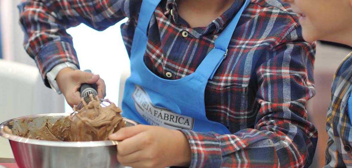 Taller y receta de cheesecake con la crema de avellanas de La Vieja Fábrica