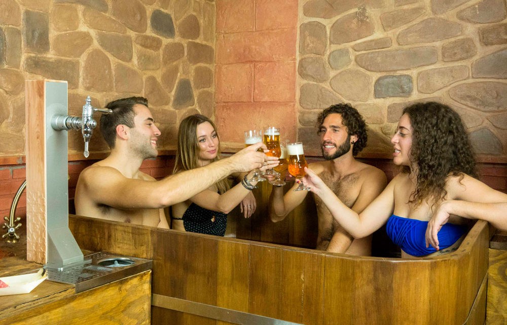 Abre el primer spa de cerveza en España