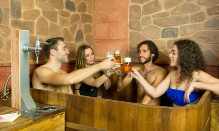 Abre el primer spa de cerveza en España