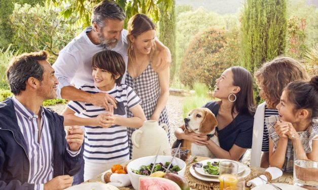 Lefties, rinde un homenaje a la familia con su nueva colección de moda